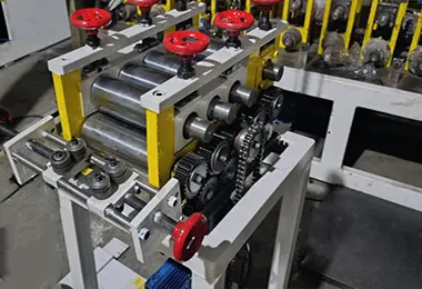 دستگاه رول فرمینگ سازه ای